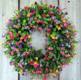 Floraler dekorativer Kranz