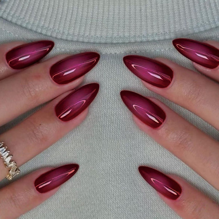 Premium Glänzende Stiletto Press-On Nagelspitzen Karnz
