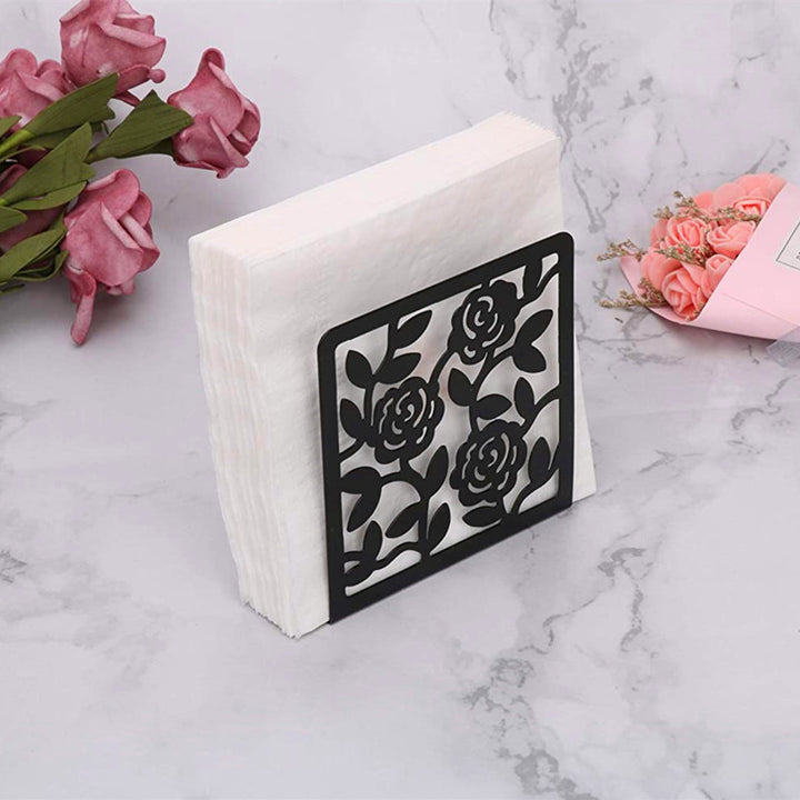 Dekorativer Serviettenhalter mit Blumenmuster