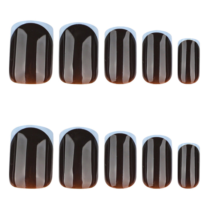 Elegante Nagelkunst mit glamourösem Glanz Karnz