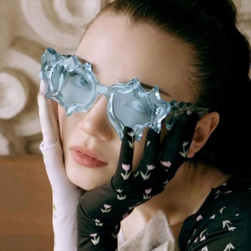 Damen außergewöhnliche Fashion-Sonnenbrille im kreativen Design Karnz