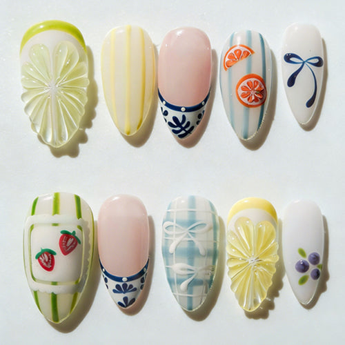 Artistic Press-On Nail Design Karnz