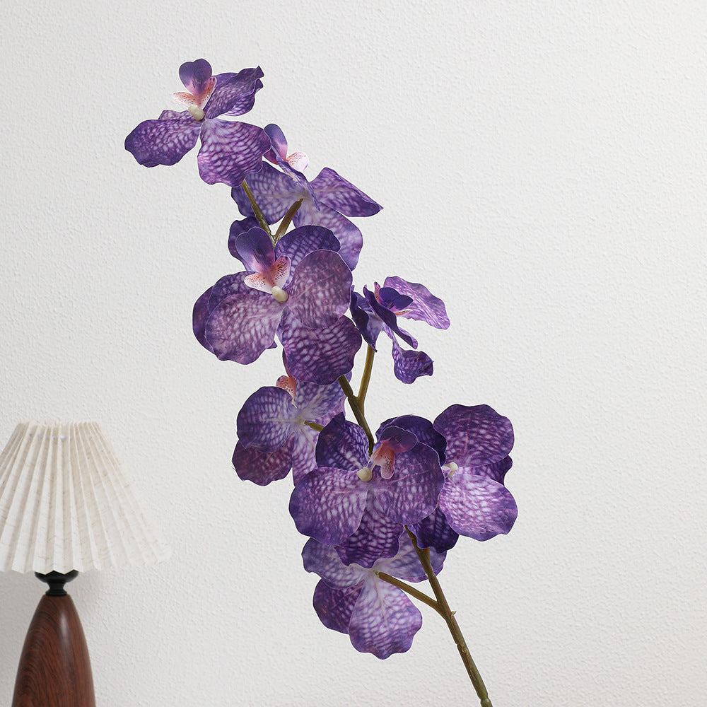 Künstlicher Orchideenstrauß mit realistischen Details Karnz