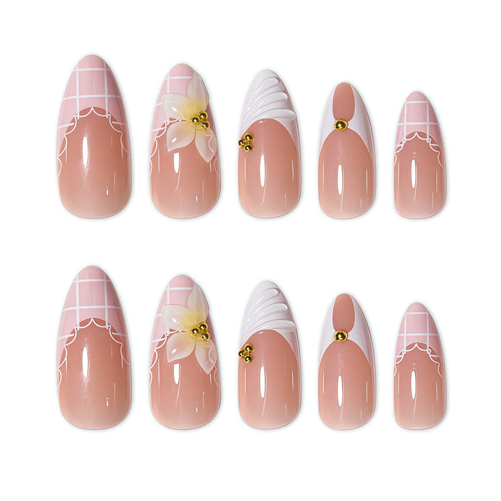 Elegante Blumen Design Nagelverlängerungen Karnz