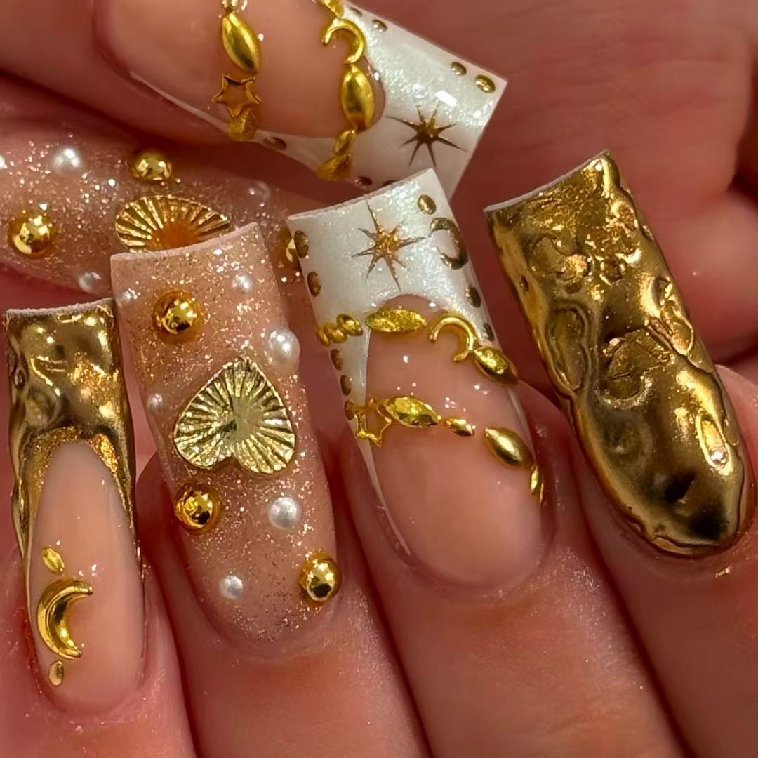 Premium Dekorative Press-On Nagelkunst Karnz