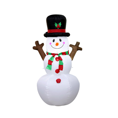 Aufblasbarer Schneemann mit festlicher Deko
