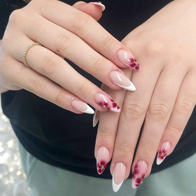 Elegante Florale Press-On Fingernageltips Karnz
