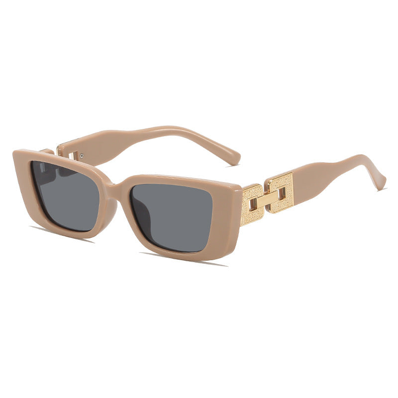 Übergroße quadratische Sonnenbrille mit glamourösem Akzent Karnz