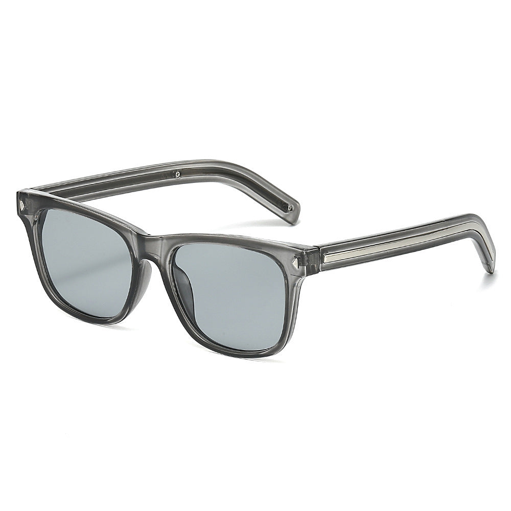 Retro-inspirierte Flachrahmen-Sonnenbrille Karnz