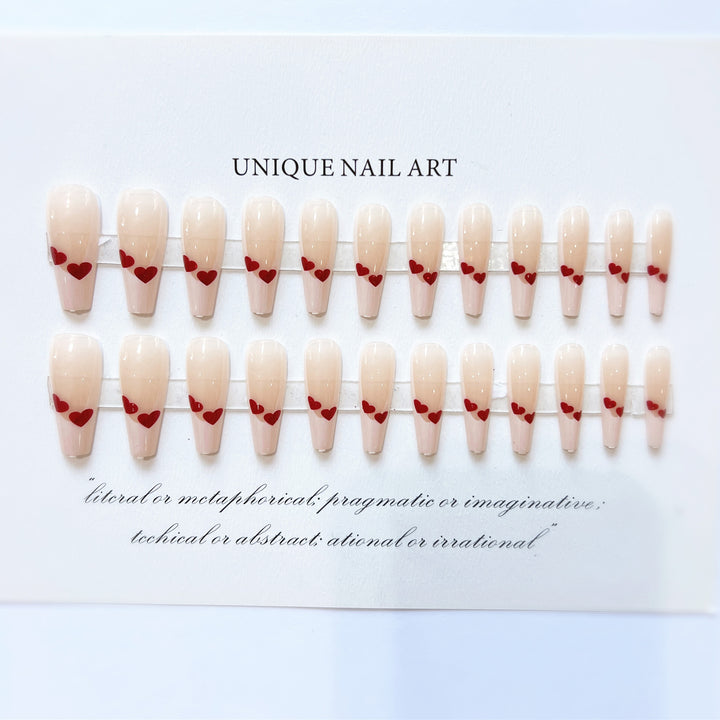 Herz-dekorierte Press-On Nagelkunst Set