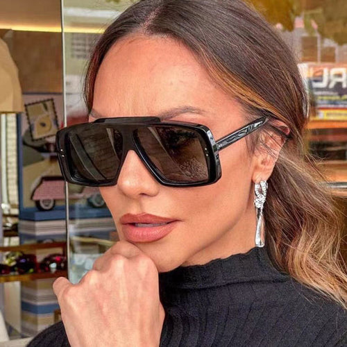 Damen Oversized Sonnenbrille im modernem Design Karnz