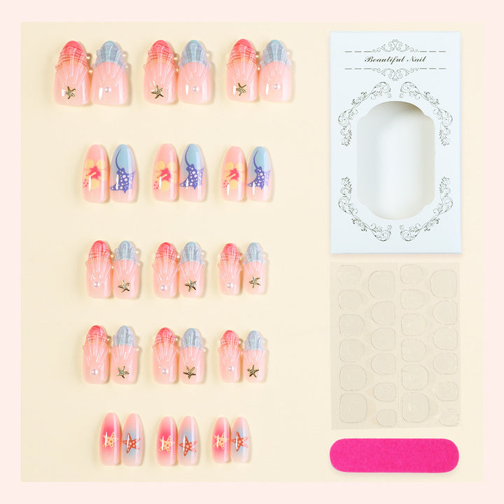 Kreatives Shell Design Press-On Nagelset Karnz
