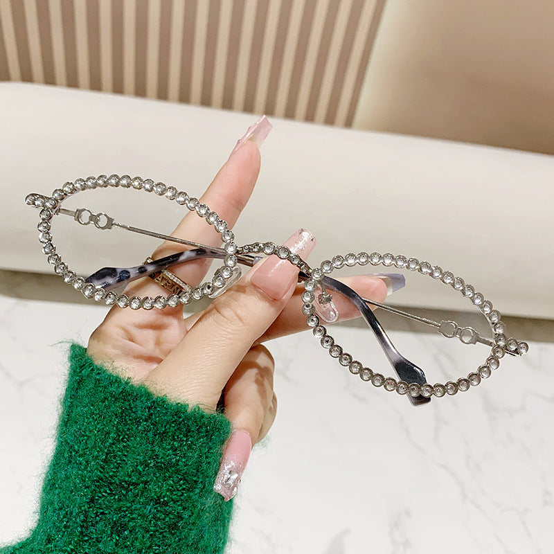 Damen Designer-Brillengestell mit extravagantem Perlenrahmen Karnz