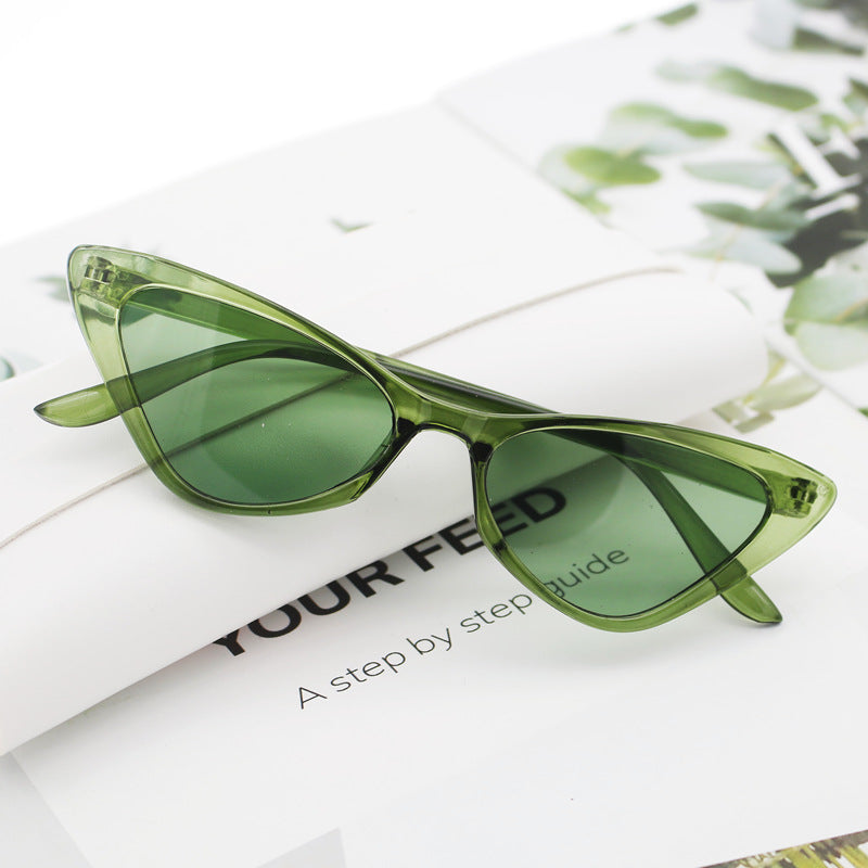 Damen Cat-Eye Sonnenbrille mit sorgfältig gestaltetem Rahmen Karnz