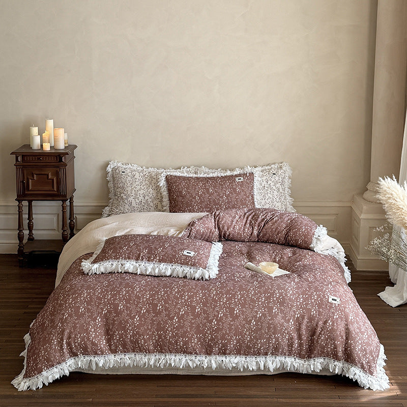 Floral Fringe Bettwäsche Set mit Kissenbezügen und dekorativem Überwurf