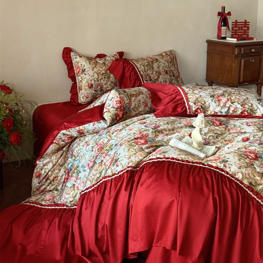 Romantisches Bettwäsche-Set aus Baumwollsatin mit Volant und Blumenjacquard