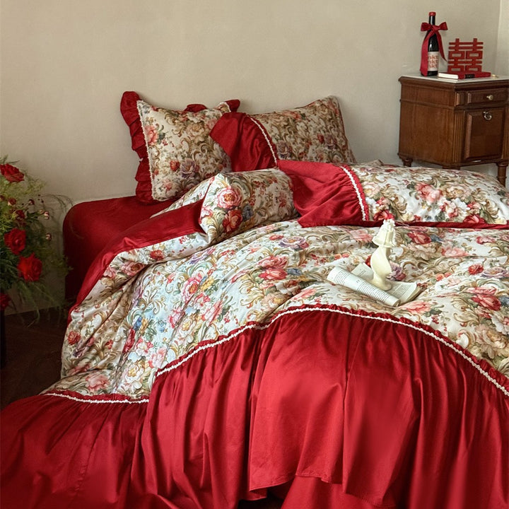 Romantisches Bettwäsche-Set aus Baumwollsatin mit Volant und Blumenjacquard