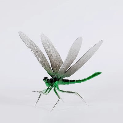 Dekorative Libellen Skulptur