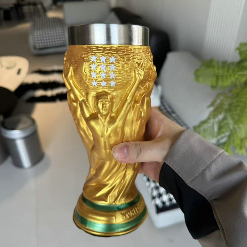 Trophäen Becher Karnz