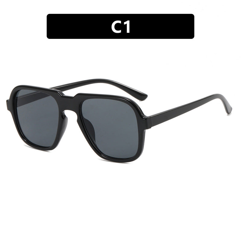 Damen außergewöhnliche Sonnenbrille im modernen Tierdruckdesign Karnz