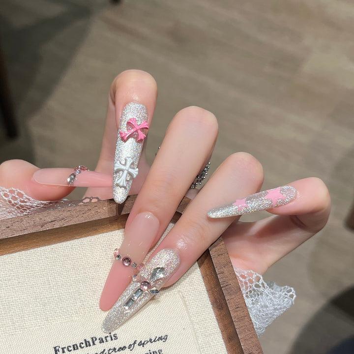 Luxus Themed Press-On Nageldesigns Karnz