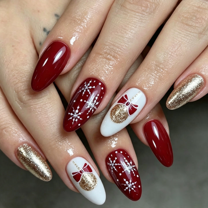 Kunstnägel Im Festlichen Weihnachtsdesign Karnz 1787298788
