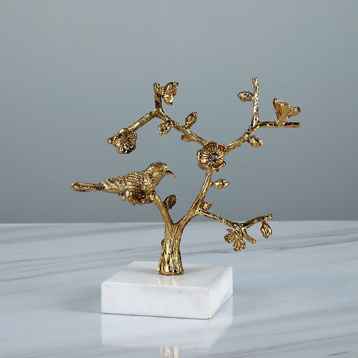 Verschnörkelte Vogel- und Blumen-Skulptur