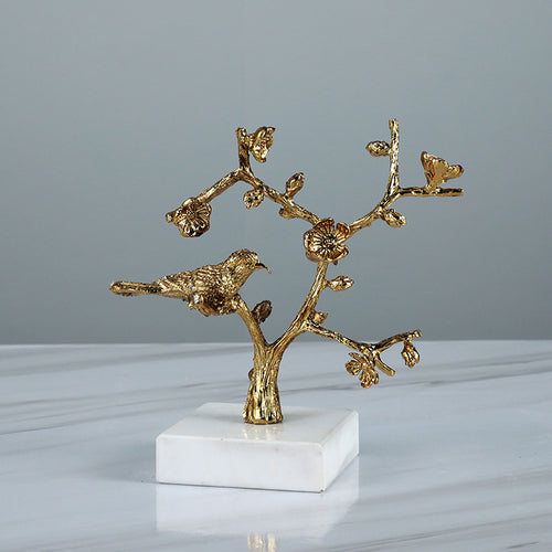 Verschnörkelte Vogel- und Blumen-Skulptur