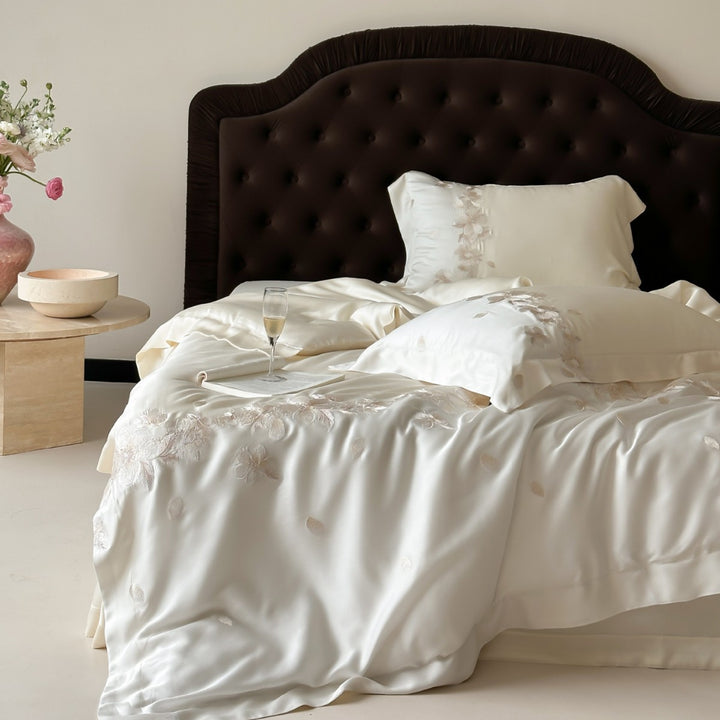 Luxuriös Bestickte Seidenbettwäsche Set
