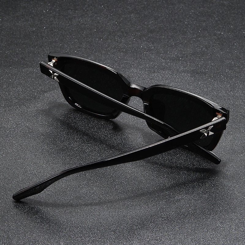 Damen modische Sonnenbrille im quadratischen Design mit hochwertigem UV-Schutz Karnz