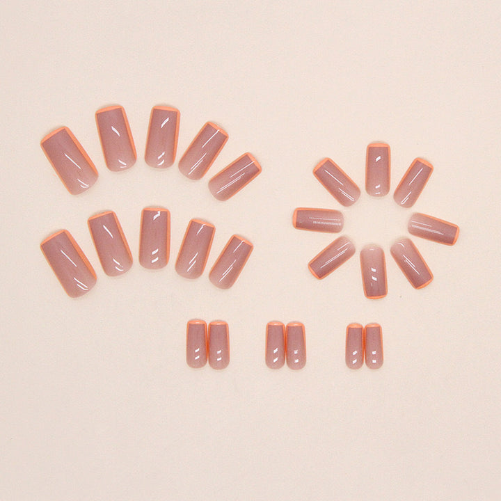 Künstliche Nagelspitzen mit glamourösem Design und Neonakzenten Karnz