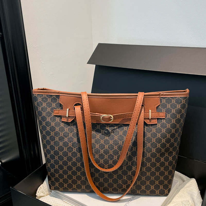Elegante monogrammierte Tragetasche  1791041041