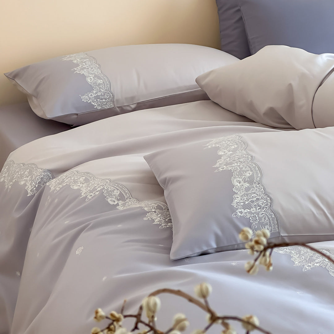 Luxuriös gesticktes Satin Bettbezug-Set