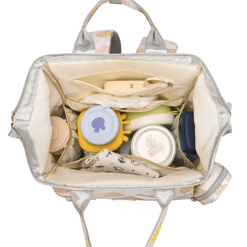 Geräumiger multifunktionaler Wickelrucksack Karnz