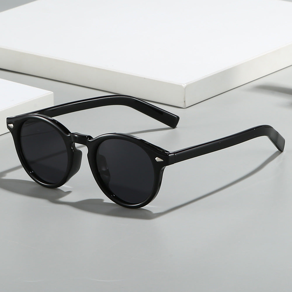 Damen modische Sonnenbrille mit transparentem Rahmen und gelben Gläsern Karnz