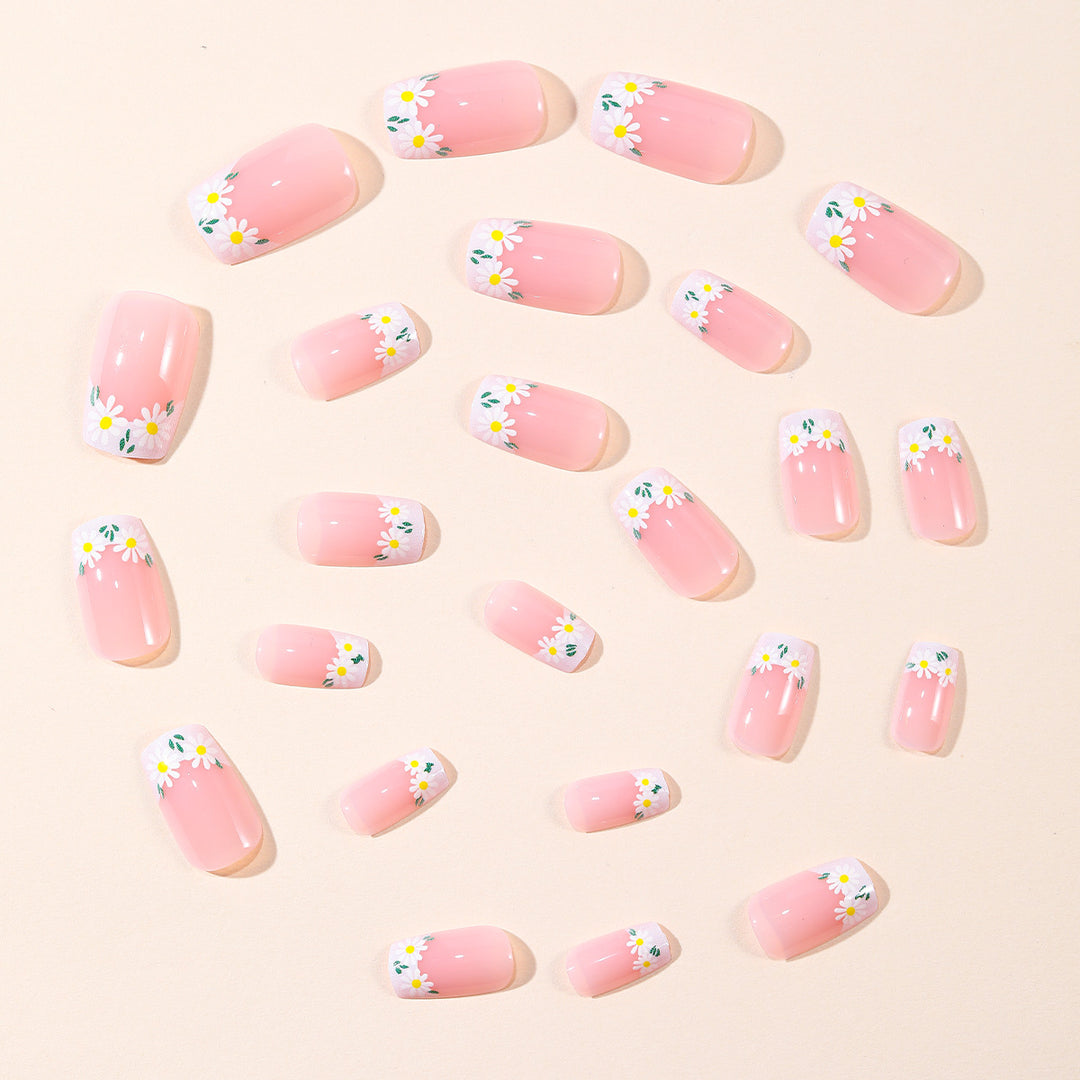 Florales French Tip Nagelkunst-Set Karnz