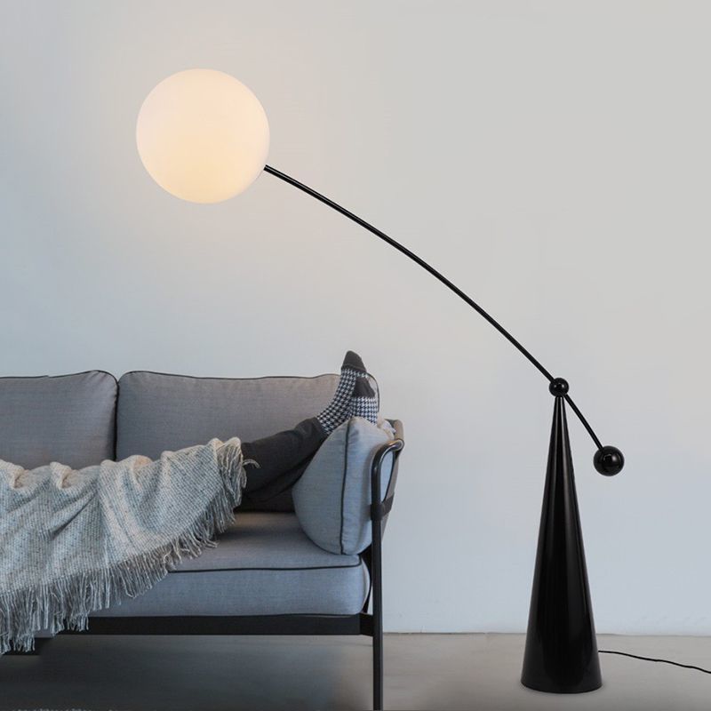 Moderne Stehlampe
