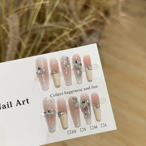Dekoratives glitzerndes Press-On-Nagelset