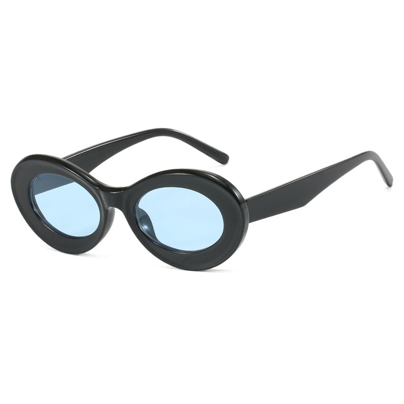 Damen ovale Sonnenbrille mit modernen Gläsern Karnz