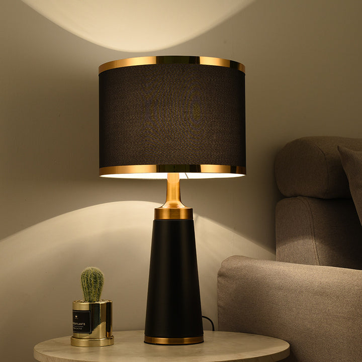 Moderne Gold Akzent Tischlampe