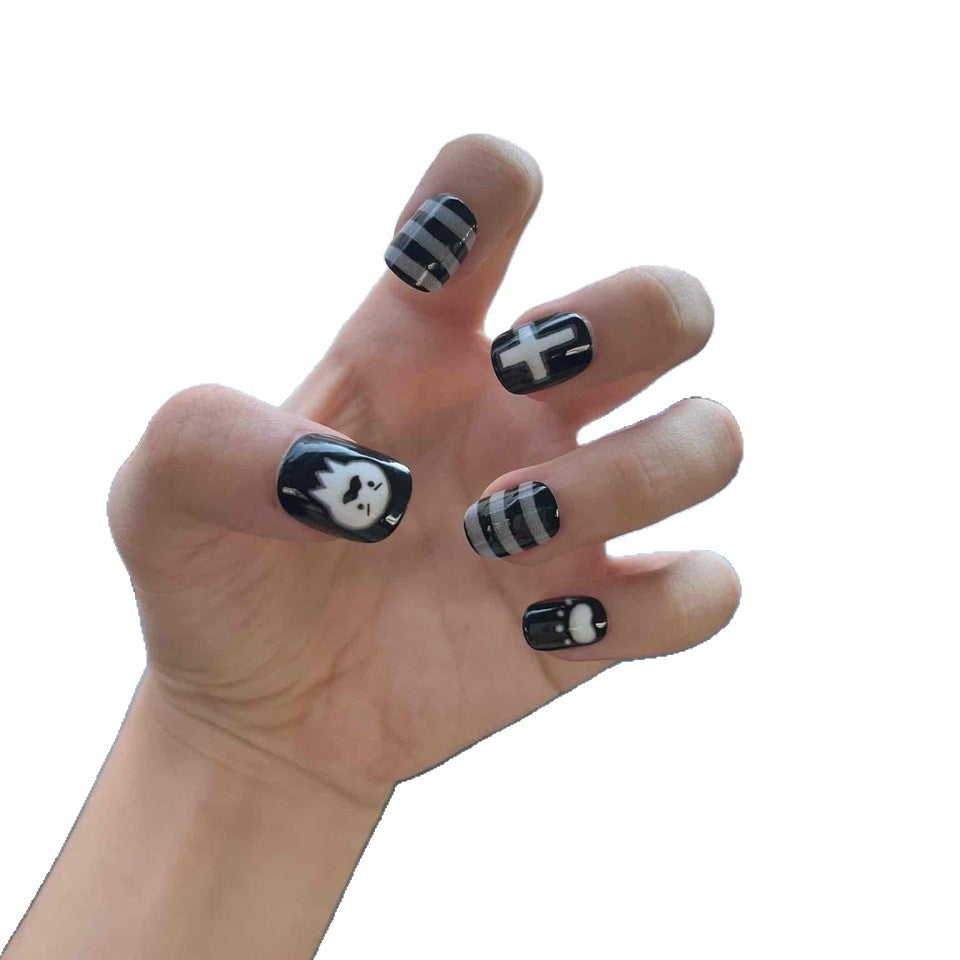 Dekorativer Press-On Nagelset Karnz