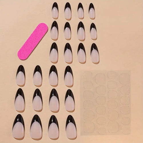 Künstliche Nagelspitzen mit stilvollem Motiv Karnz