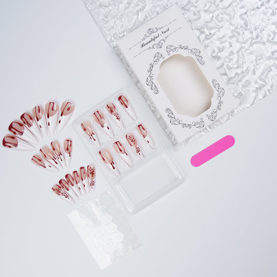 Stylisches Nagelset Karnz