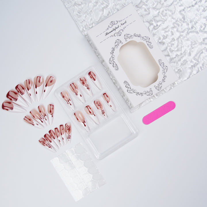 Stylisches Nagelset Karnz