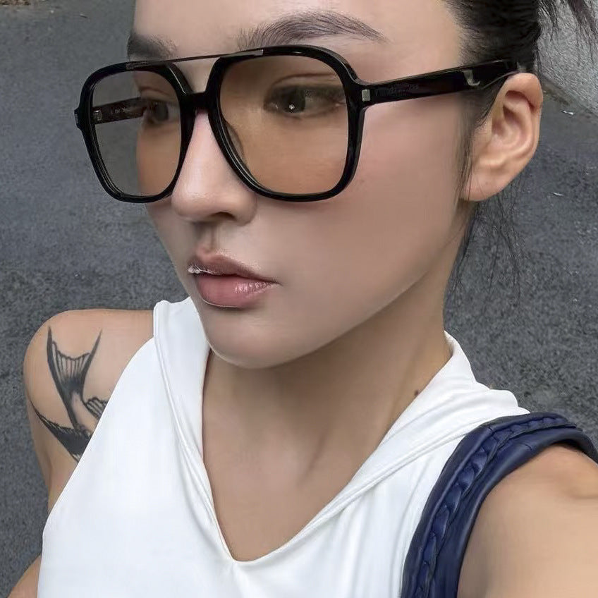 Damen quadratische Sonnenbrille mit schützendem UV-Filter und elegantem Rahmen Karnz