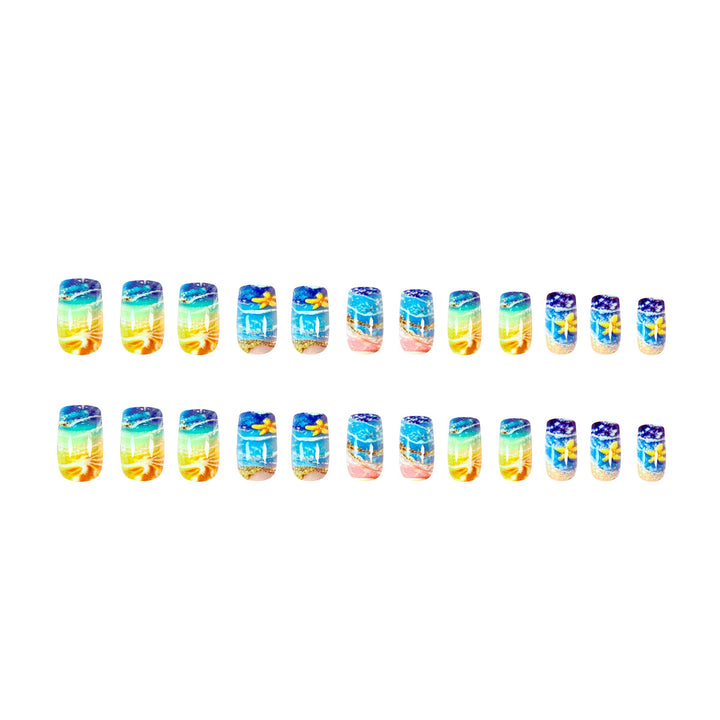 Kreative Nagelkunst mit maritimem Design Karnz