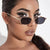 Damen geometrische Sonnenbrille im minimalistischen Design Karnz