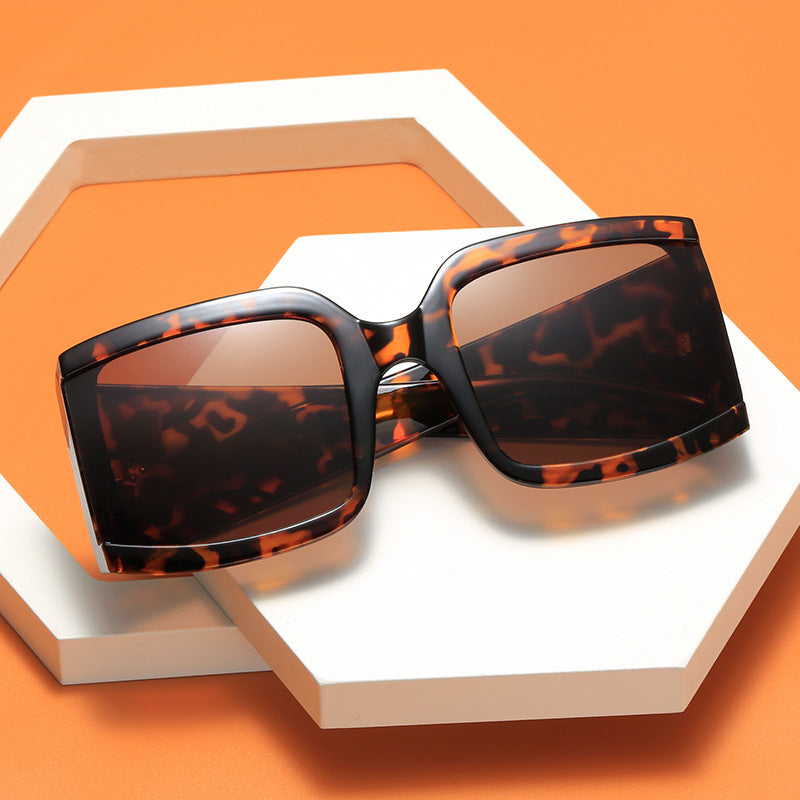 Damen Modische Oversize-Sonnenbrille Karnz