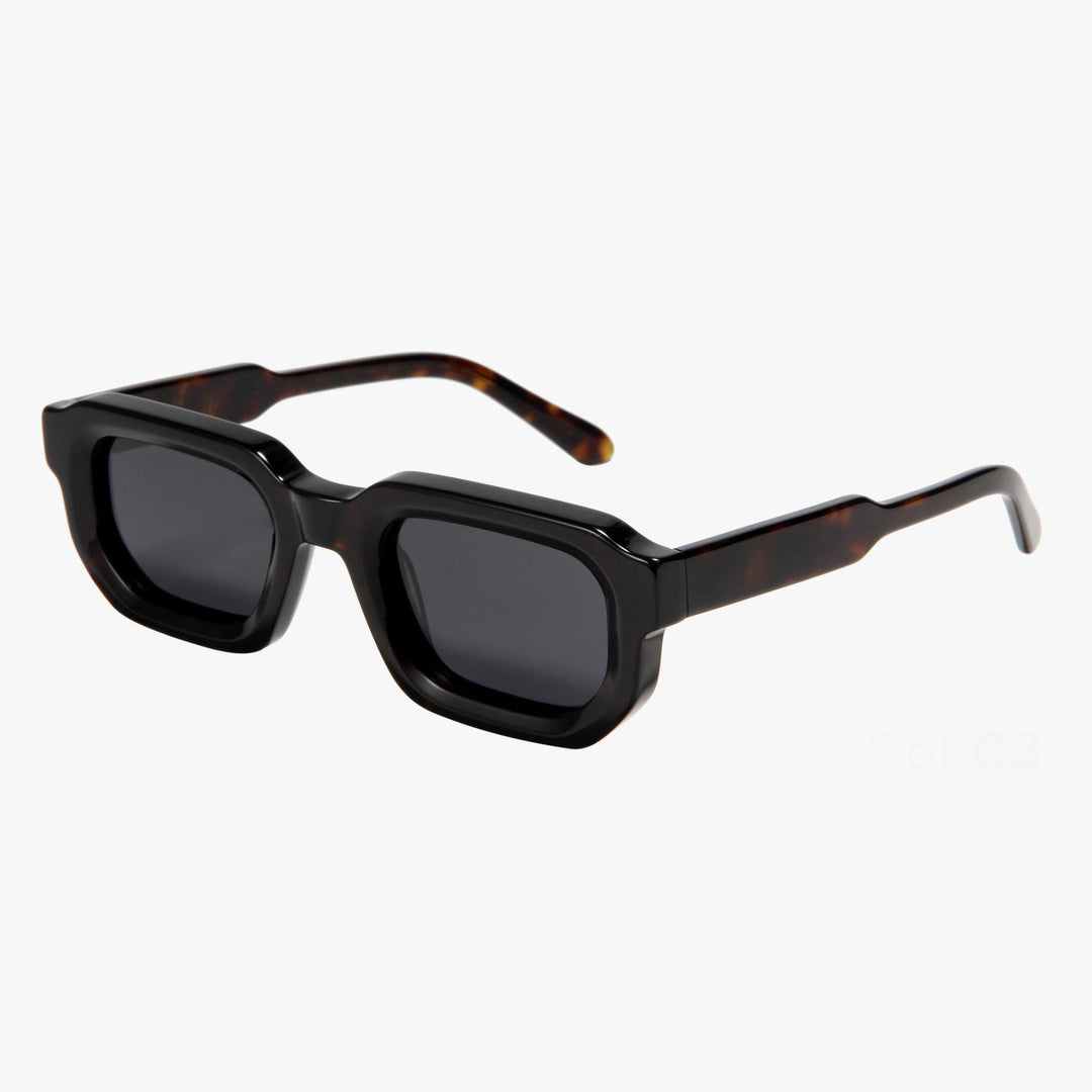 Damen Sonnenbrille im modernen geometrischen Design von Karnz