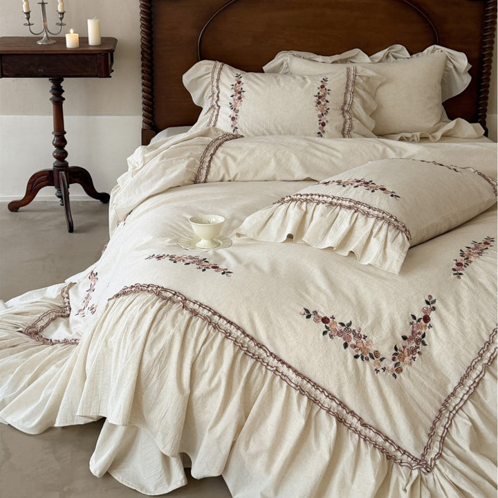 Vintage-inspirierte floral gestickte Rüsch-Linen-Bettbezug-Ensemble